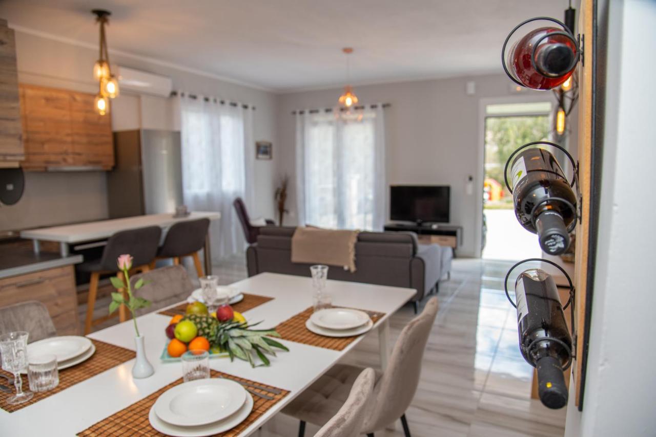 Lydia'S Apartments Marmaron  Экстерьер фото